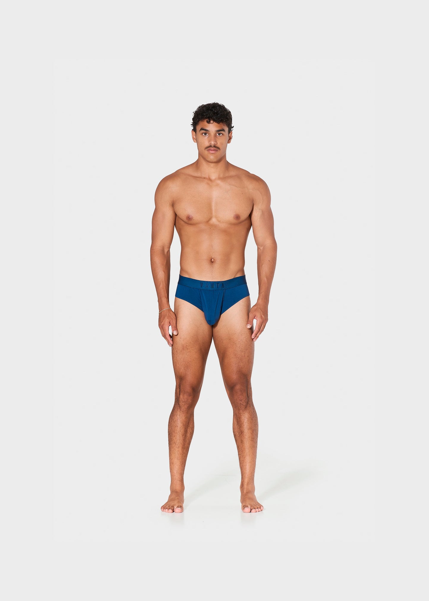 CLASSIC BLUE (BRIEF)